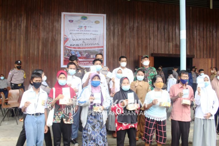 Perluas PTM Terbatas, Pemprov Sumut Terus Tingkatkan Vaksinasi Pelajar