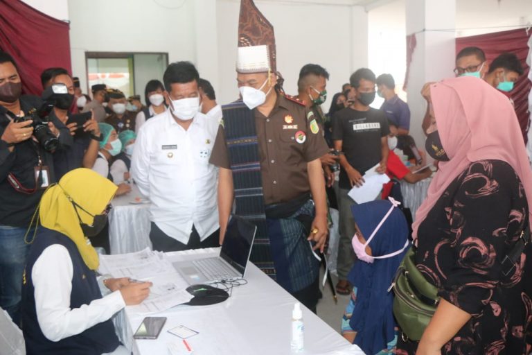 Kajatisu Kunker ke Simalungun, Tinjau Kegiatan Vaksinasi di Kejari