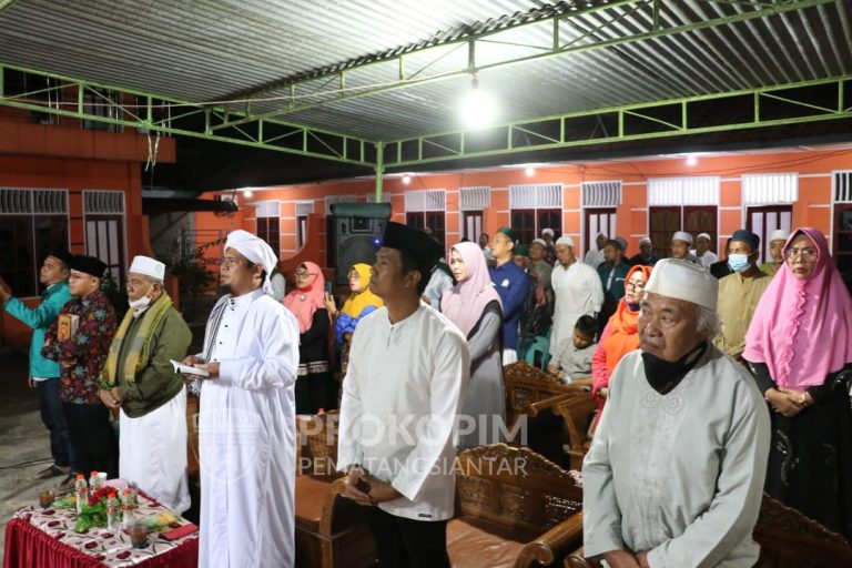 Walikota Siantar Hefriansyah SE MM Hadiri Peringatan Maulid Nabi Muhammad SAW 1443 H/2021 Majelis Taklim Kelurahan Timbang Galung Siantar Barat