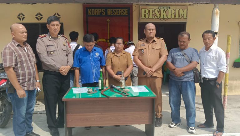 Kapolsek Perdagangan Bersama Forkopimca Beri Tanggapan Viralnya Dimedsos “Begal”, Setelah Diamankan Pihak Polsek Ternyata Tawuran Antar Siswa Sekolah
